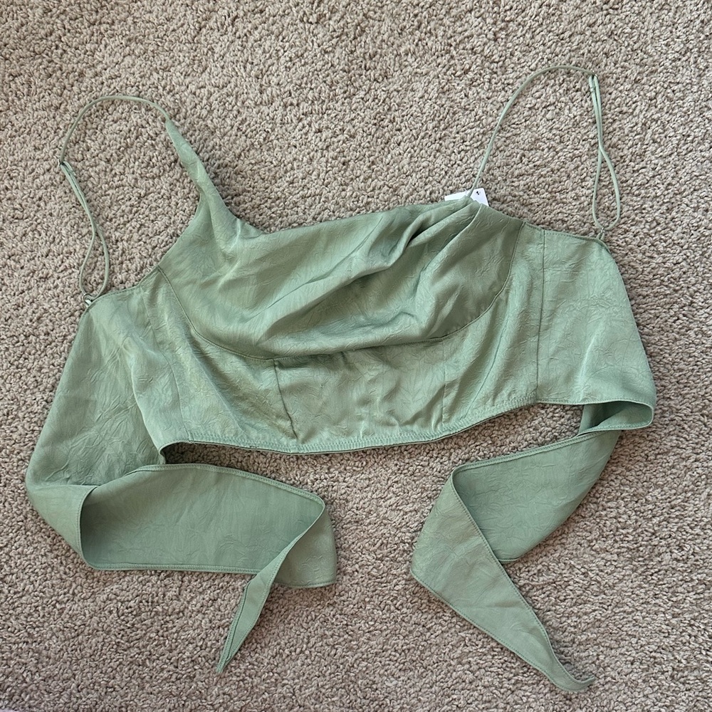 Green crop top